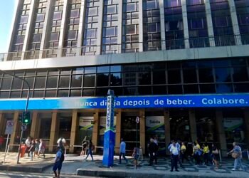 Roubo de veículos caiu 24% em abril no Rio de Janeiro, diz ISP