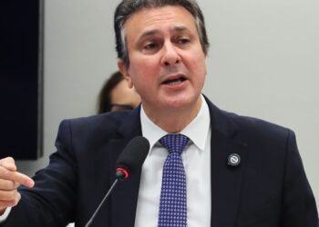 MEC fará recomposição de R$ 400 milhões do orçamento das universidades