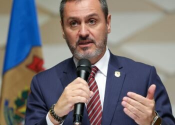 PF aguarda decisão na Bolívia para trazer líder de facção criminosa