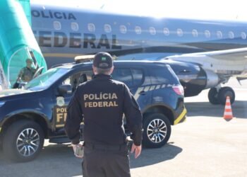 Integrante do PCC preso na Bolívia é levado para presídio em Brasília