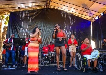 Profissionais da pesca e moradores celebram data festiva no Dia do Pescador – Prefeitura Municipal de Candeias.