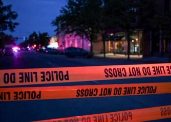 Homem ataca multidão nos Estados Unidos; oito pessoas ficam feridas