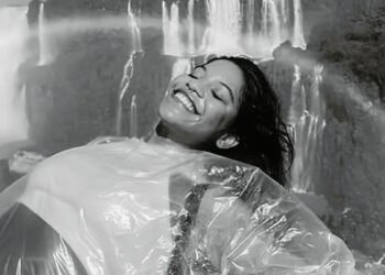 Família de Juliana Marins reclama de descaso de aérea no traslado