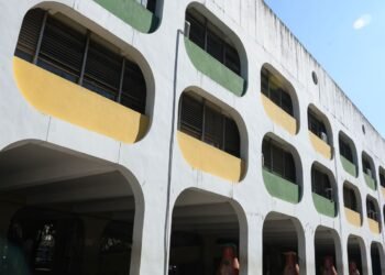 Prefeitura do Rio tomba 14 Cieps por importância histórica