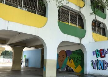 Cieps completam 40 anos como projeto de referência para educação