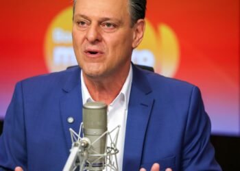 Selic a 15% é inadmissível, diz Carlos Fávaro