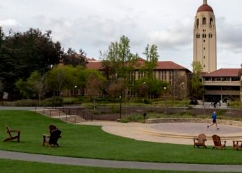 Cerco a universidades dos EUA traz receio a pesquisadores brasileiros