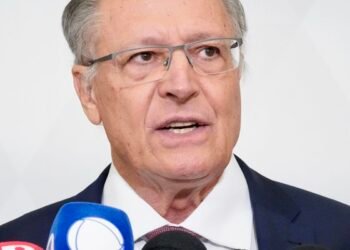 Alckmin se reúne com big techs para discutir tarifaço de Trump