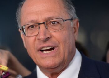 Alckmin volta a se reunir com big techs e recebe pauta do setor