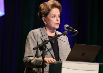 Dilma: Banco do Brics terá 30% da carteira em moedas locais em 2026