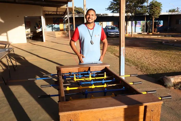 Brasília (DF), 10/07/2025 - Marcelo Cabral de Oliveira, que trabalha no Instituto Viver na Vila Santa Luzia, fala sobre o ECA - Estatuto da Criança e do Adolescente. Foto: Valter Campanato/Agência Brasil