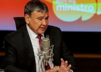 Tarifaço pode reduzir inflação de alimentos no Brasil, diz ministro