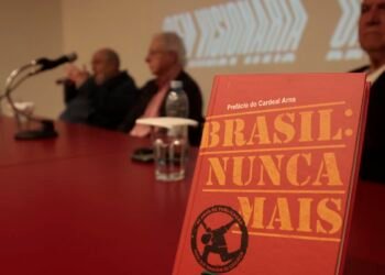 Livro Brasil: Nunca Mais completa 40 anos com edição especial