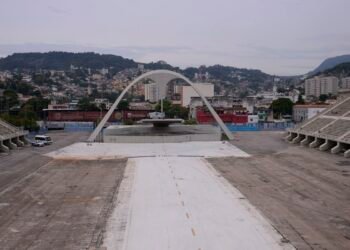 Alerj contestará liminar que devolve Sambódromo à prefeitura do Rio