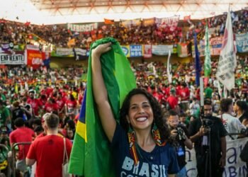 UNE vai puxar mobilização pela soberania e contra o extremismo