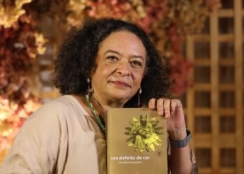 3ª edição do Fliparacatu celebra a escritora Ana Maria Gonçalves