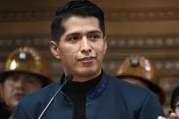 President of the Senate of Bolivia, Andronico Rodriguez, gives a press conference where he celebrates the registration of his candidacy following the Constitutional Court's (TCP) ruling, in La Paz, Bolivia June 5, 2025. REUTERS/Claudia Morales