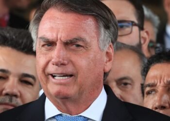 “Resolveu anistia, resolveu tudo”, diz Bolsonaro sobre tarifaço