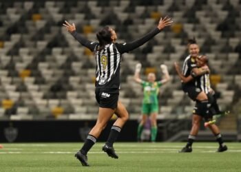 Atlético abre vantagem na disputa por vaga na final do Brasileiro A2