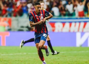Bahia abre vantagem sobre Fluminense nas quartas da Copa do Brasil