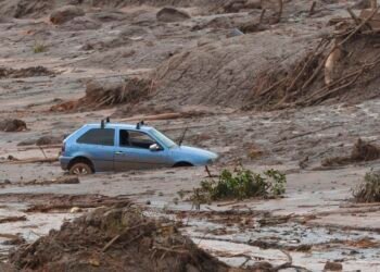 Samarco reabre programa indenizatório para vítimas de Mariana