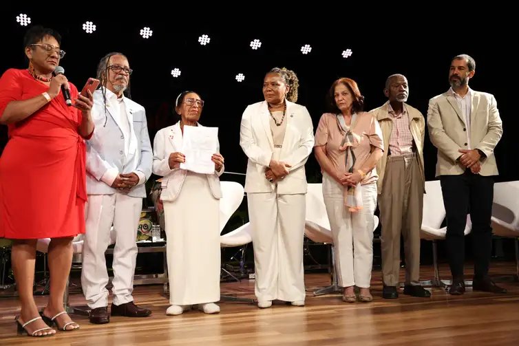 Brasília (DF) 22/08/2025 - A ministra da Cultura, Margareth Menezes, participa de cerimônia de celabração de 37 anos da Fundação dos Palmares. Foto: Valter Campanato/Agência Brasil
