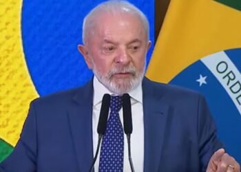 Governo anuncia R$ 30 bi em crédito para setores afetados por tarifaço