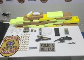Operação desarticula ponto de drogas no interior e apreende 27 kg de cocaína