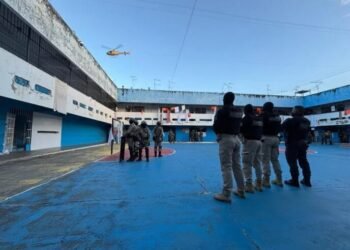 Força policial faz operação em Conjunto Penal na Bahia