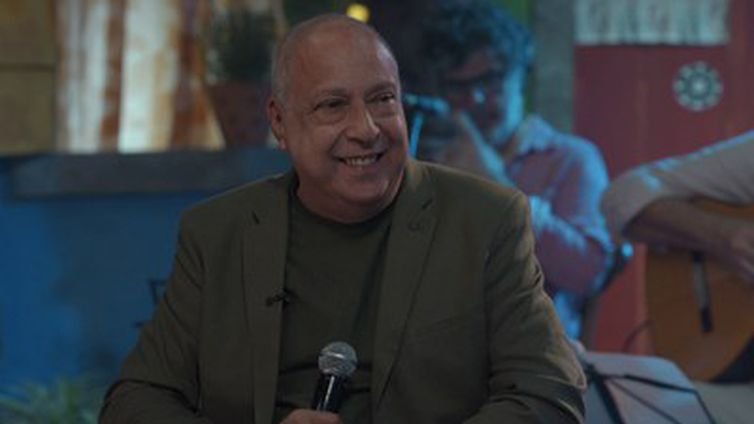 TV Brasil Rio de Janeiro (RJ) 22/08/2025 - Para festejar os 50 anos de trajetória do sambista Sombrinha, referência histórica no gênero, a apresentadora Teresa Cristina recebe o cantor e compositor para um papo repleto de boas histórias e músicas autorais na edição inédita do programa Samba na Gamboa deste domingo (24), às 13h, na TV Brasil. Foto: TV Brasil