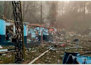 Explosão em fábrica deixa 9 desaparecidos e 7 feridos no Paraná