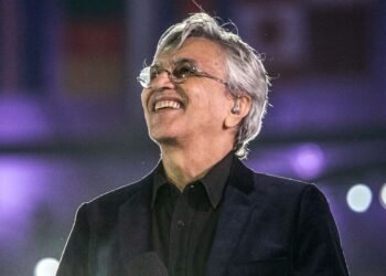 Caetano Veloso será homenageado com Medalha Tiradentes no Rio