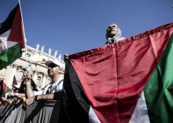 Canadá, Reino Unido e Austrália reconhecem o Estado Palestino