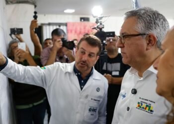 Restrições de Trump não impedirão acordos na saúde, diz Padilha