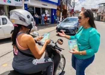 Prefeitura reforça combate à poluição sonora com blitz educativa no centro da cidade – Prefeitura Municipal de Candeias.