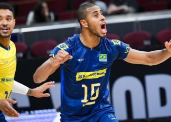 Brasil volta a vencer no Mundial e se aproxima das oitavas de final