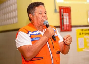 “Defesa Civil nas Escolas” realiza palestra sobre proteção e combate a incêndio para estudantes da rede municipal – Prefeitura Municipal de Candeias.