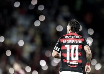 Flamengo enfrenta Estudiantes pela Libertadores no Maracanã