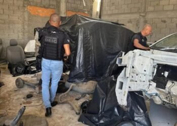 Galpão de desmanche envolvido em fraudes de seguro é localizado na Bahia