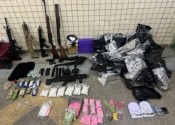Polícia Militar apreende arsenal de fuzil, espingarda, rifle e submetralhadoras