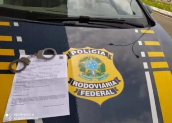 PRF prende homem por não pagar pensão alimentícia na Bahia