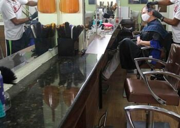 Setor de serviços cresce 0,3% em julho, mostra IBGE