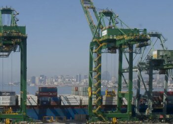 Tentativa de negociação e defesa da soberania marcam 1 mês de tarifaço