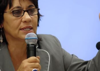 Ex-presidente da EBC lança livro sobre comunicação pública