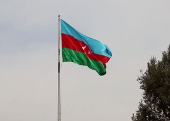 Azerbaijão firma parceria com Brasil para oferecer bolsas de pesquisa