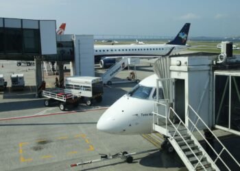 Anac orienta passageiros que perderam voos no Santos Dumont