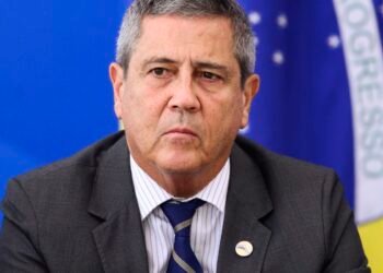 Defesa diz que único elemento contra Braga Netto é delação mentirosa