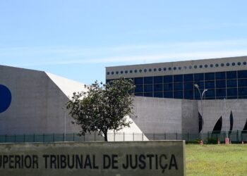 Marluce Caldas e Carlos Brandão tomam posse como ministros do STJ