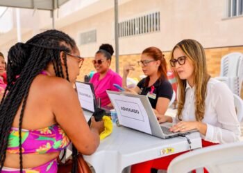 Mulheres são beneficiadas com diversos atendimentos em ação do Outubro Rosa – Prefeitura Municipal de Candeias.