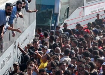 Israel começa a libertar presos palestinos